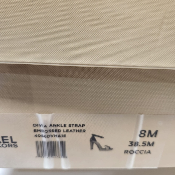 Michael kors Divia Ankle Strap Embossed Leather Color Roccia - Picture 8 of 8